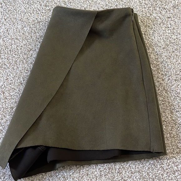 Forever 21 Skort - Picture 3 of 5